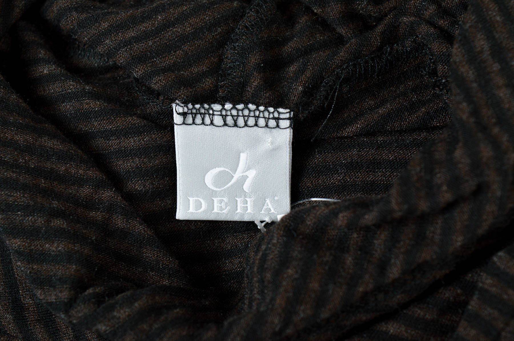 Дамски пуловер - Deha - 2