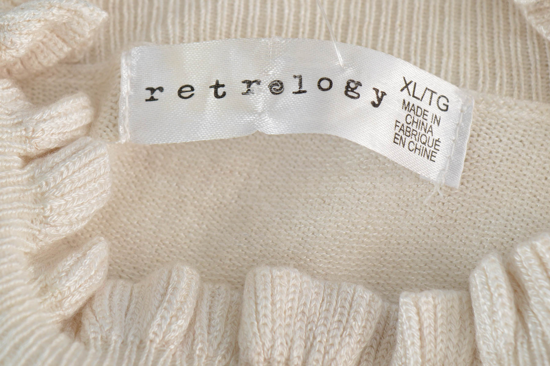Women's sweater - Retrology - 2