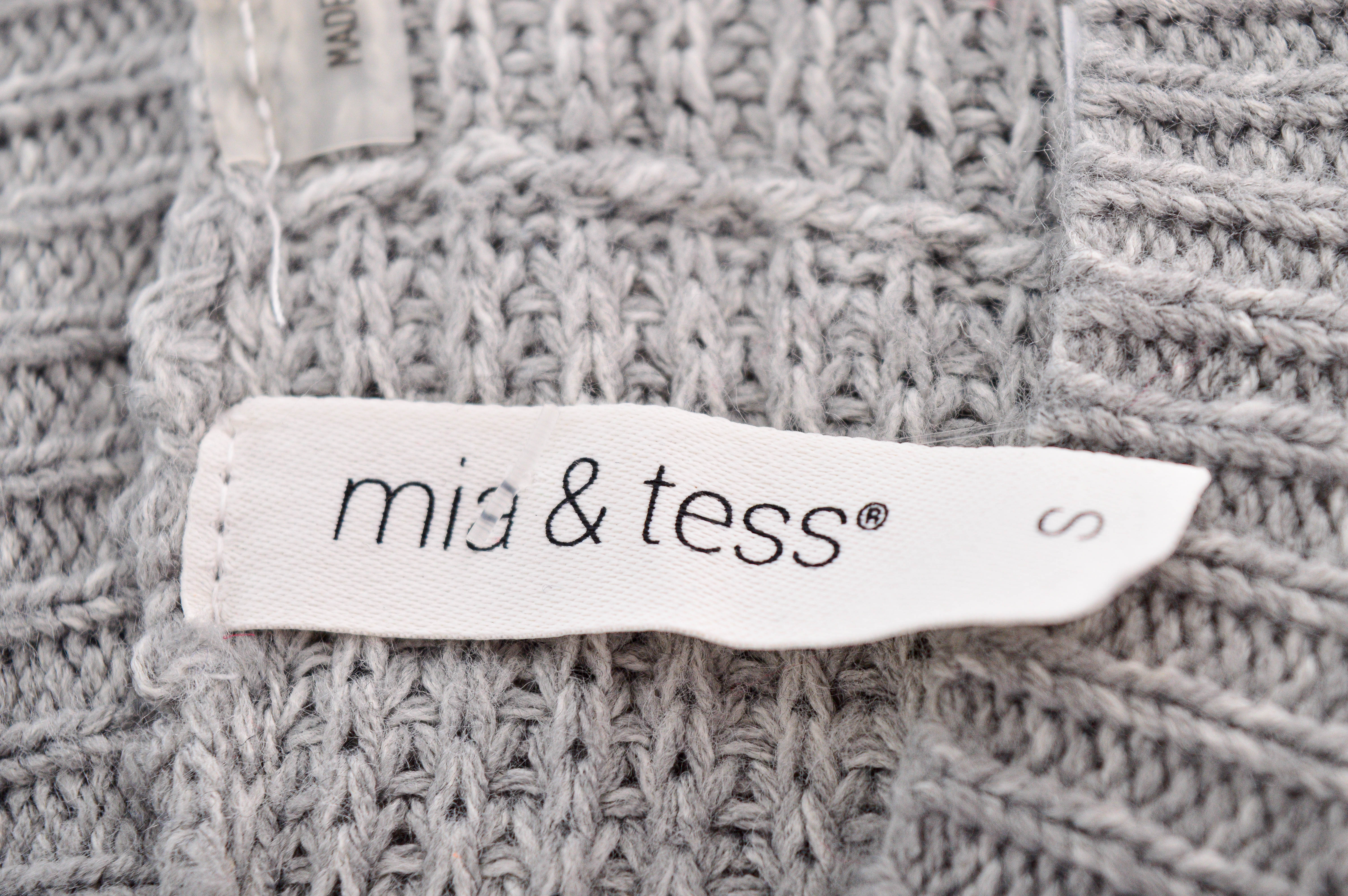 Sweter damski - MIA & TESS - 2