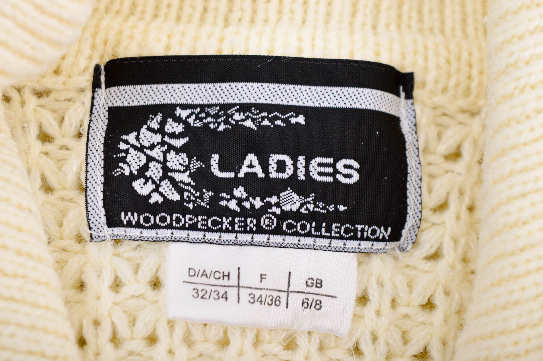 Дамски пуловер - Woodpecker - 2