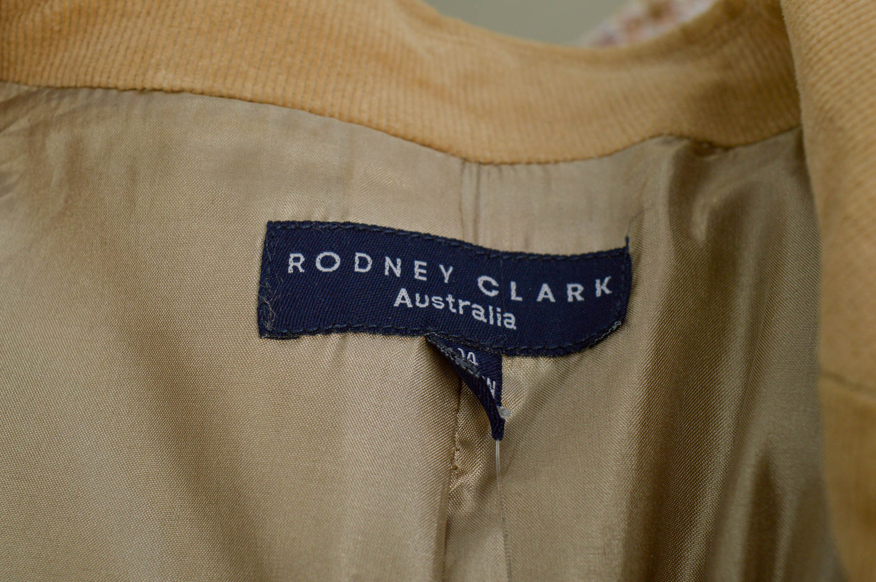 Sacou de damă - Rodney Clark - 2