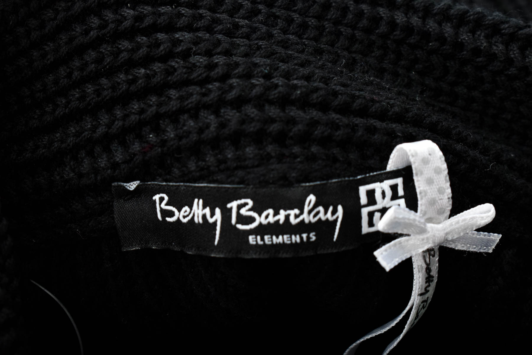 Дамска жилетка - Betty Barclay - 2