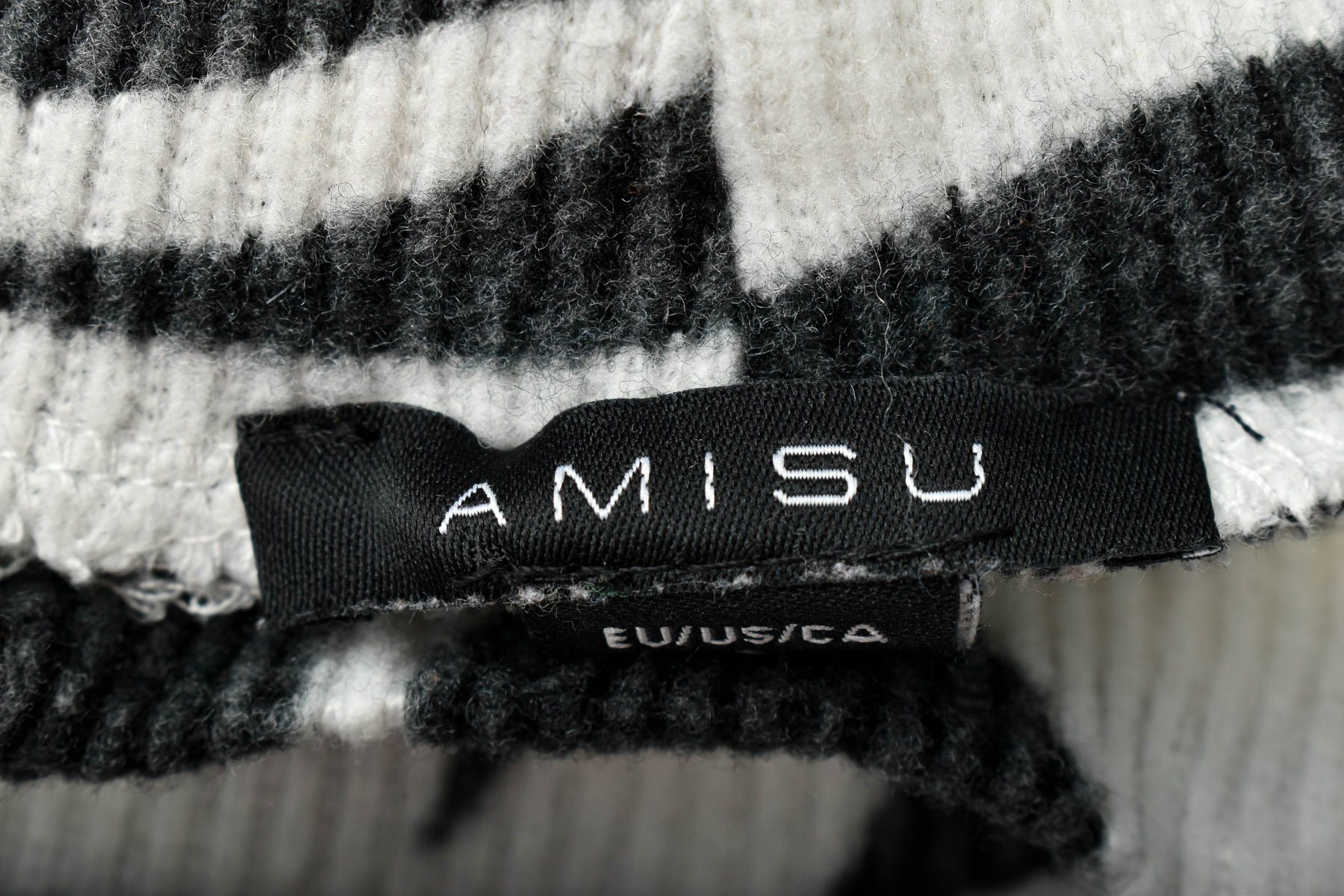Women's sweater - AMISU - 2
