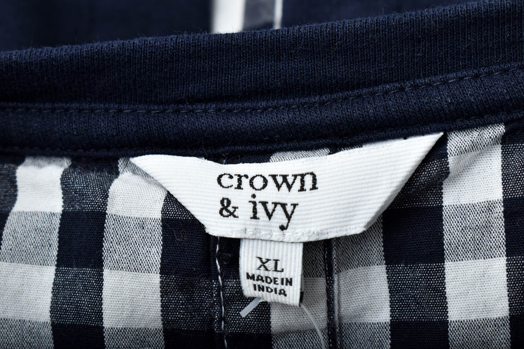 Γυναικεία μπλούζα - Crown & Ivy - 2