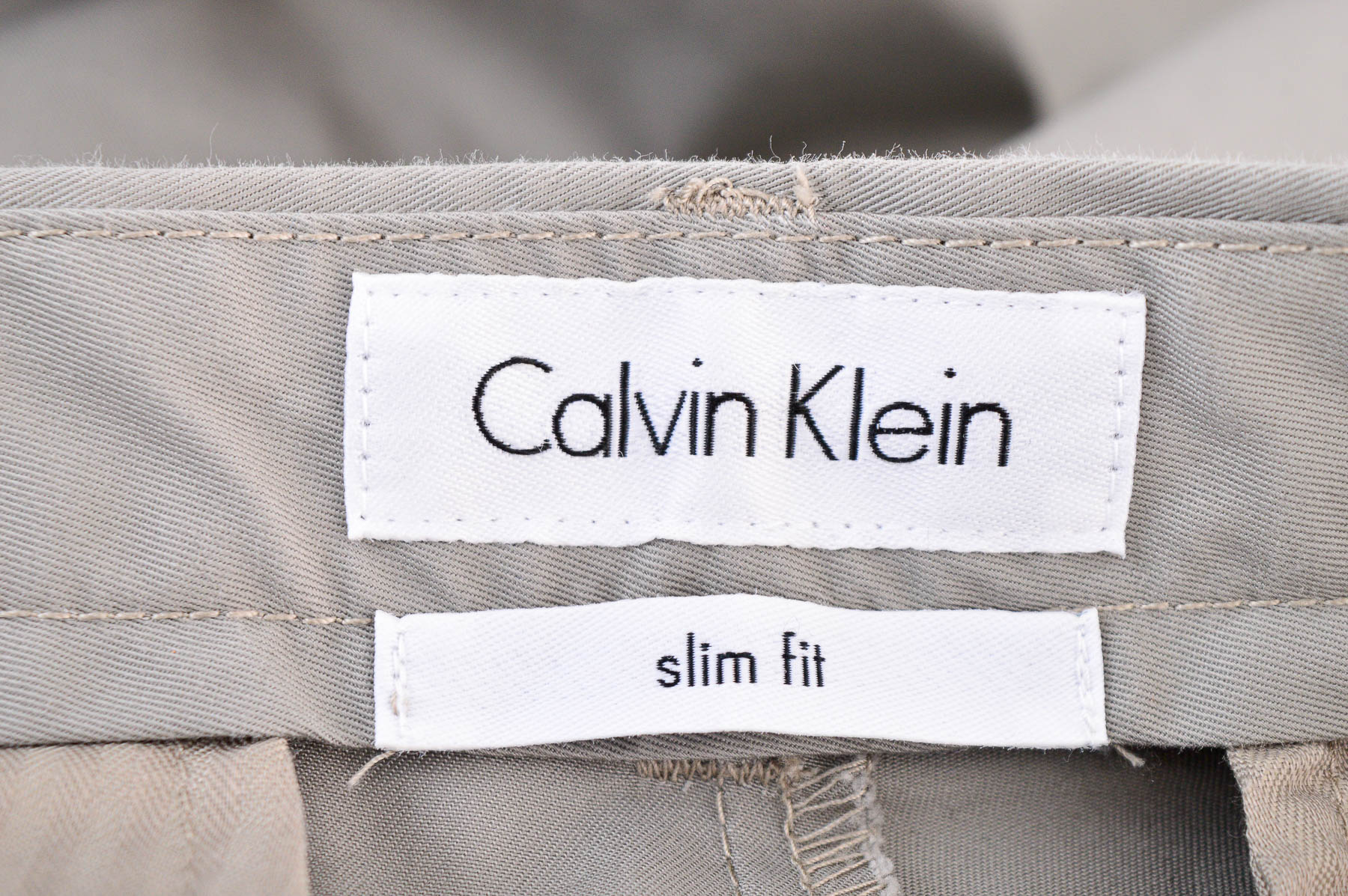 Men's trousers - Calvin Klein - 2
