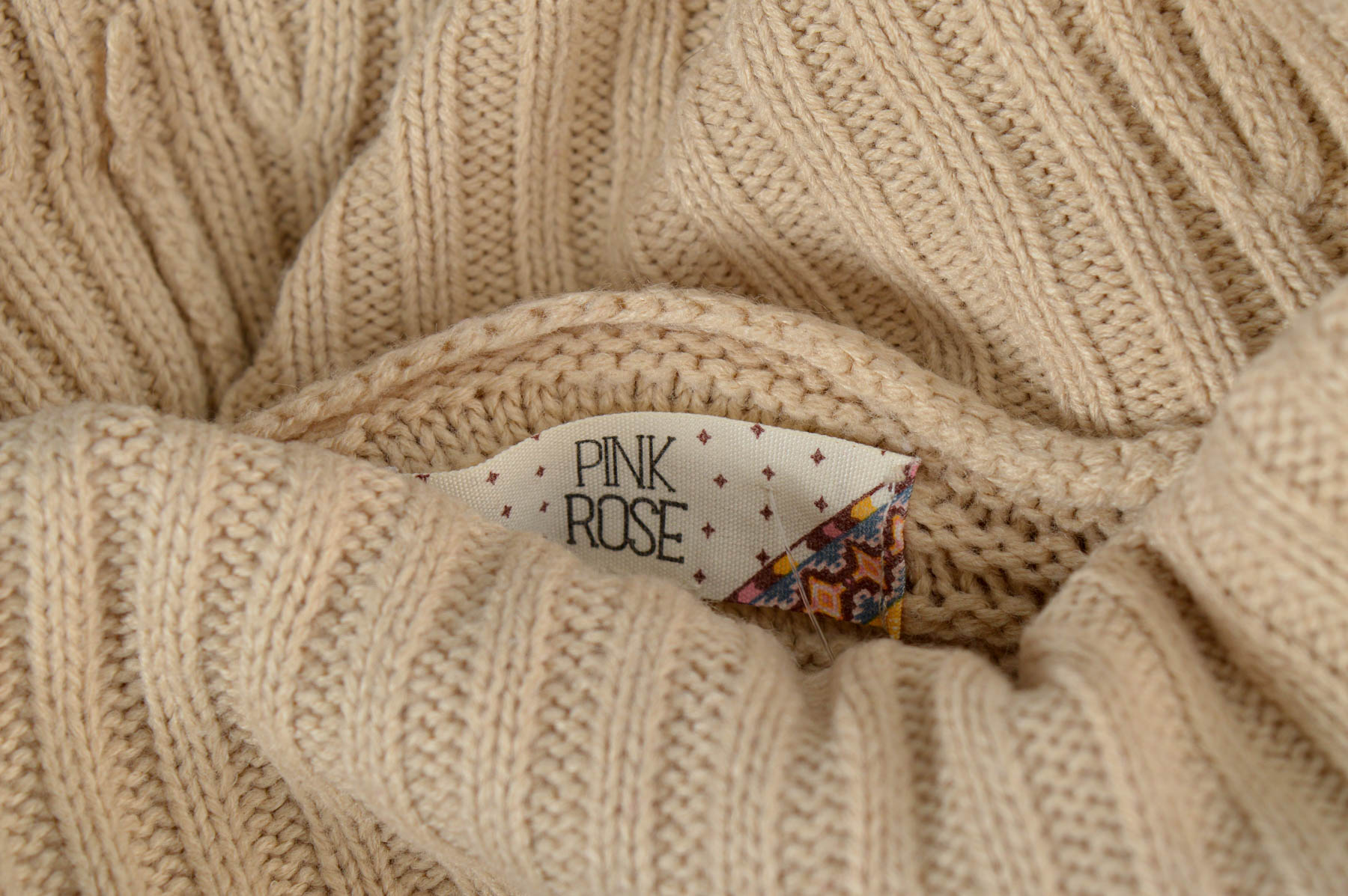 Дамски пуловер - Pink Rose - 2