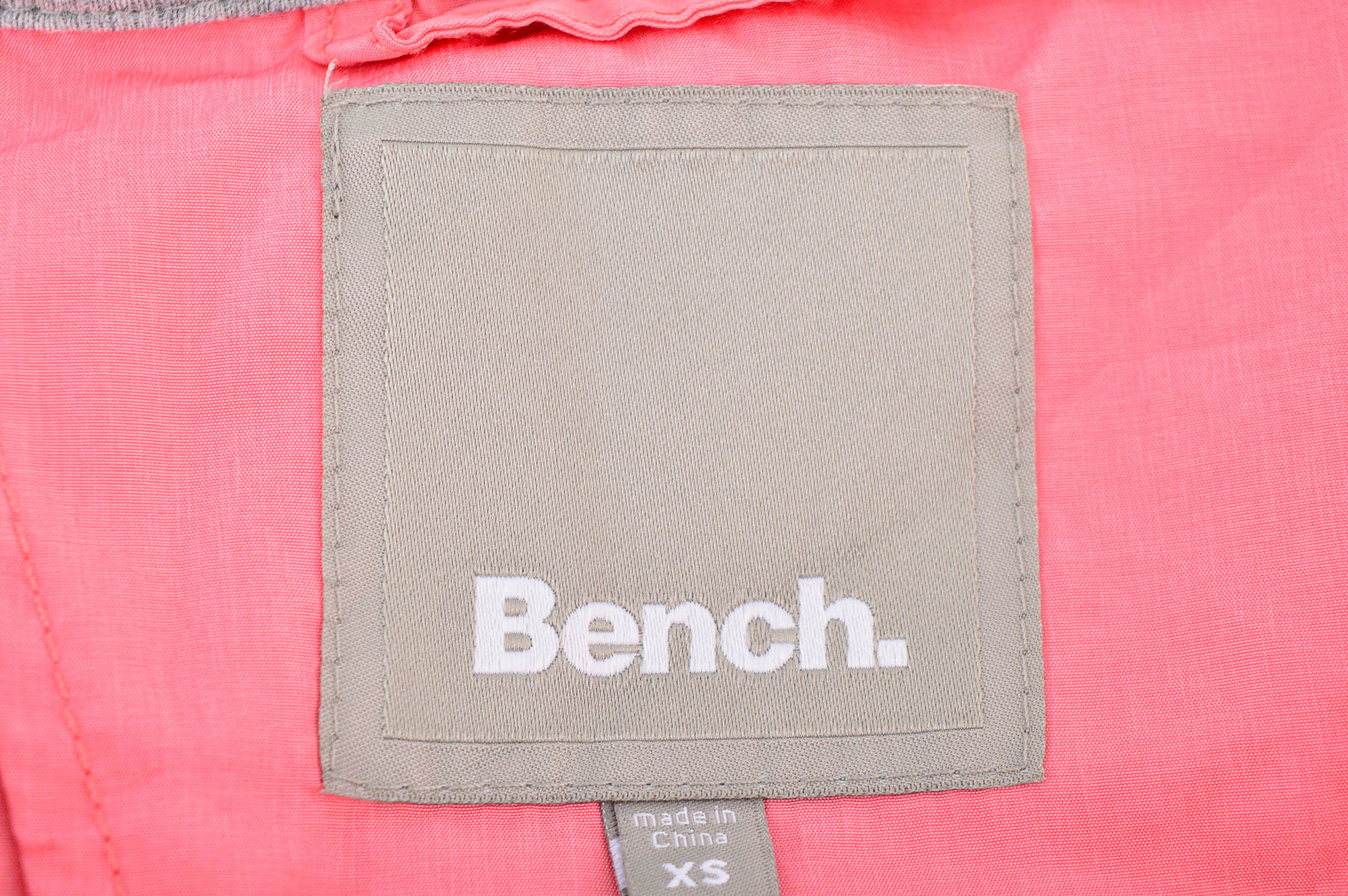Female jacket - Bench. - 2