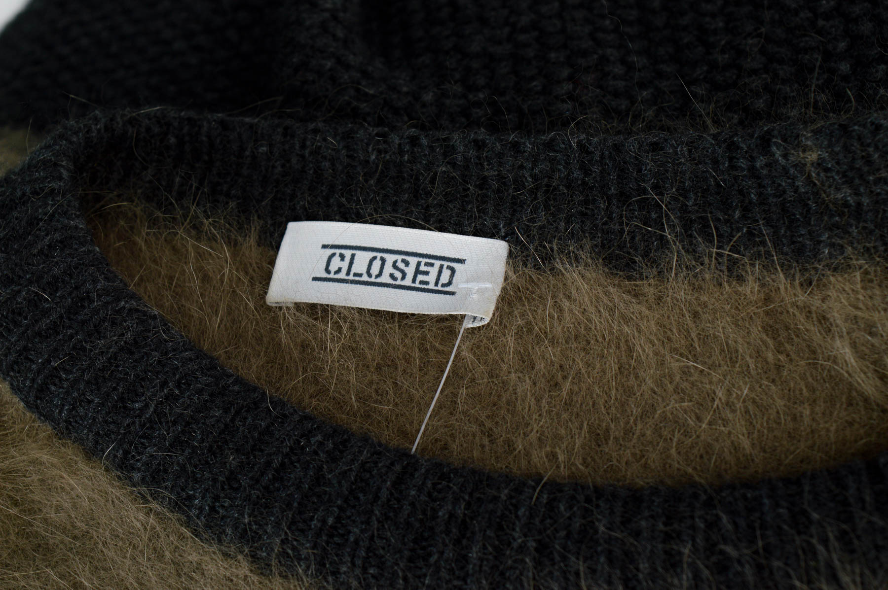 Мъжки пуловер - CLOSED - 2