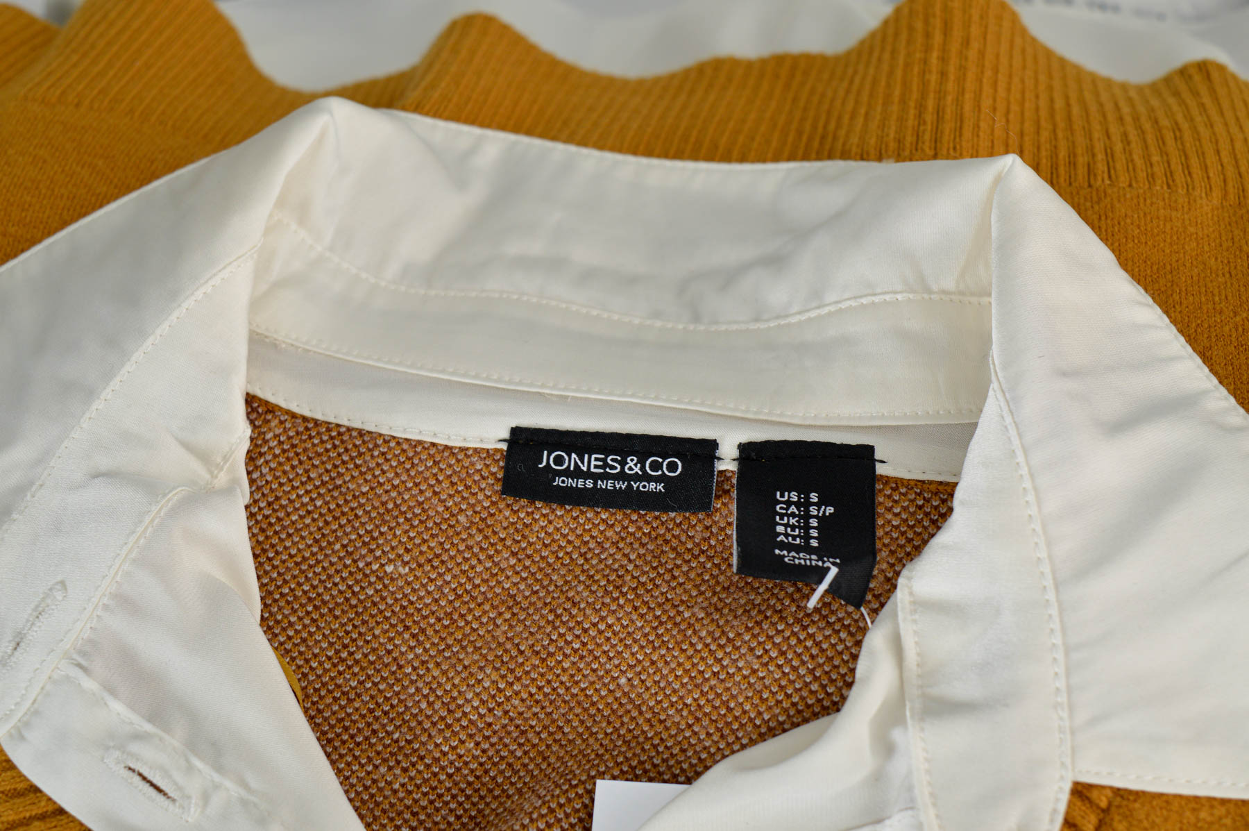 Дамски пуловер - JONES & CO - 2
