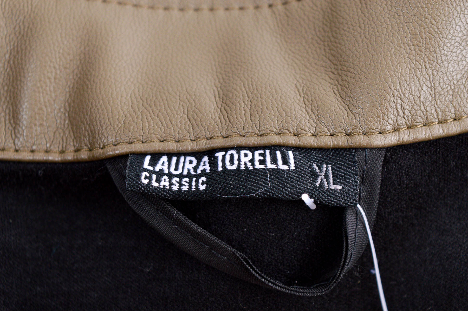 Women's leather jacket - Laura Torelli - 2