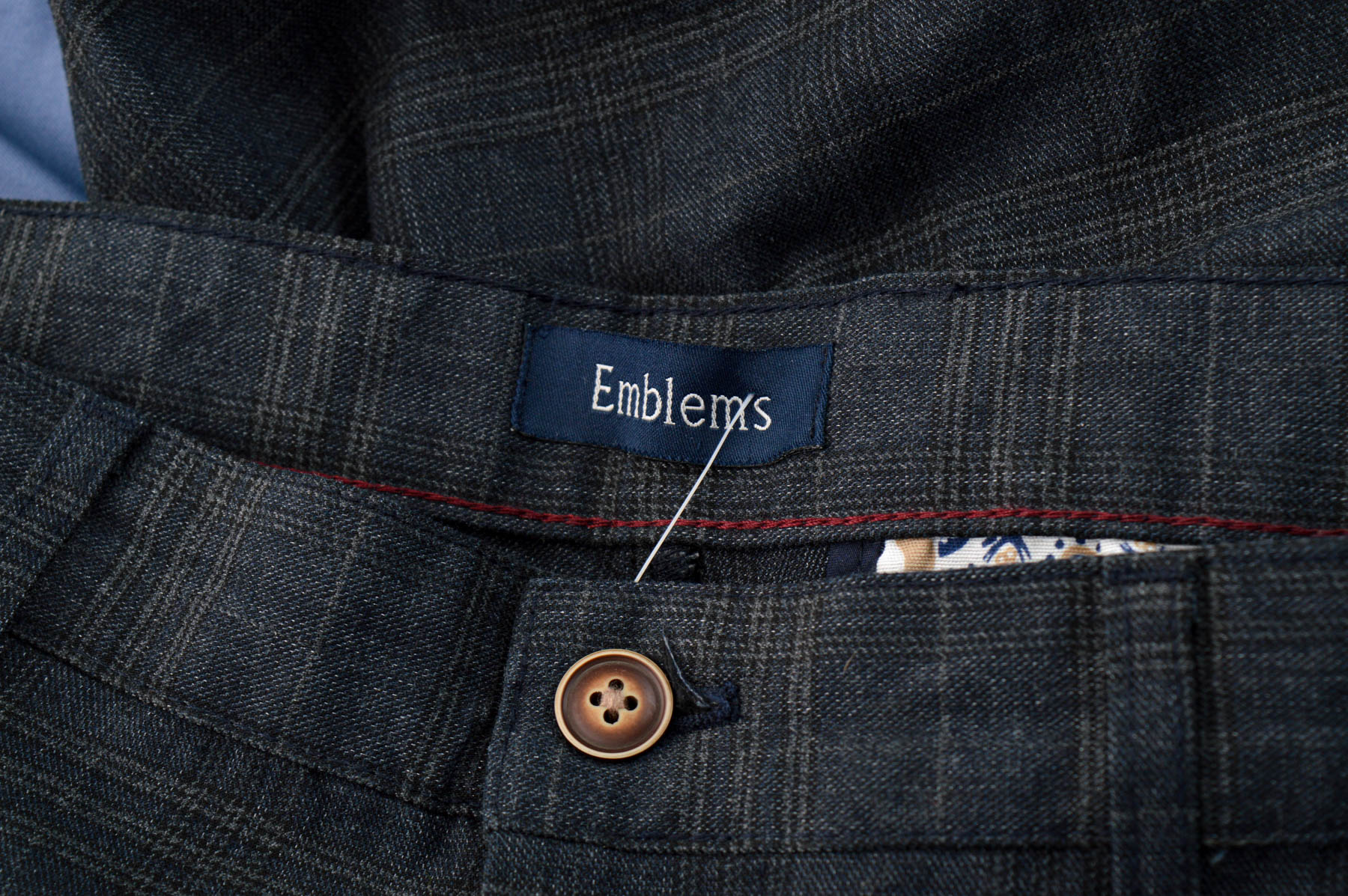 Men's trousers - Emblems - 2