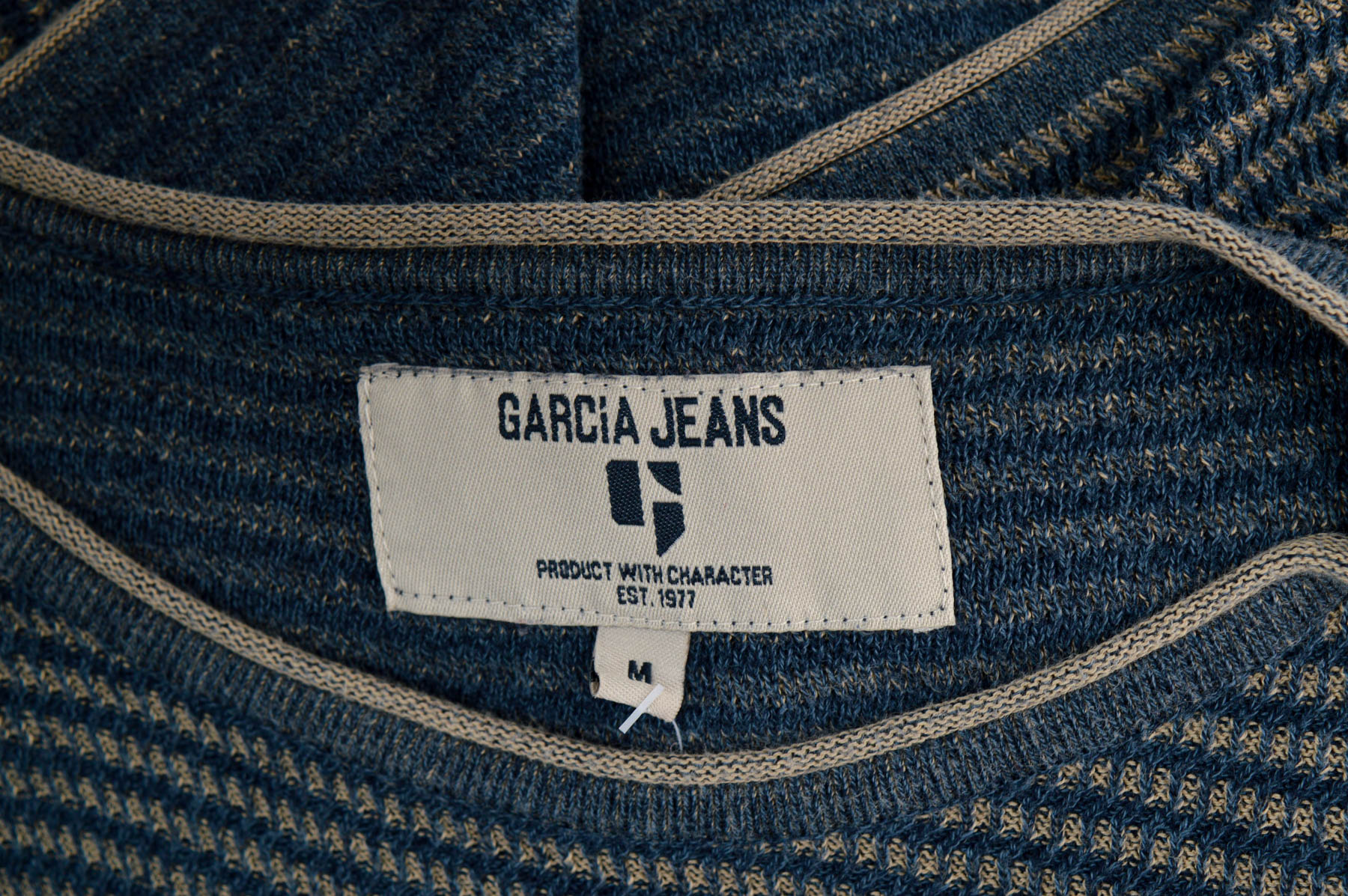 Мъжки пуловер - Garcia Jeans - 2