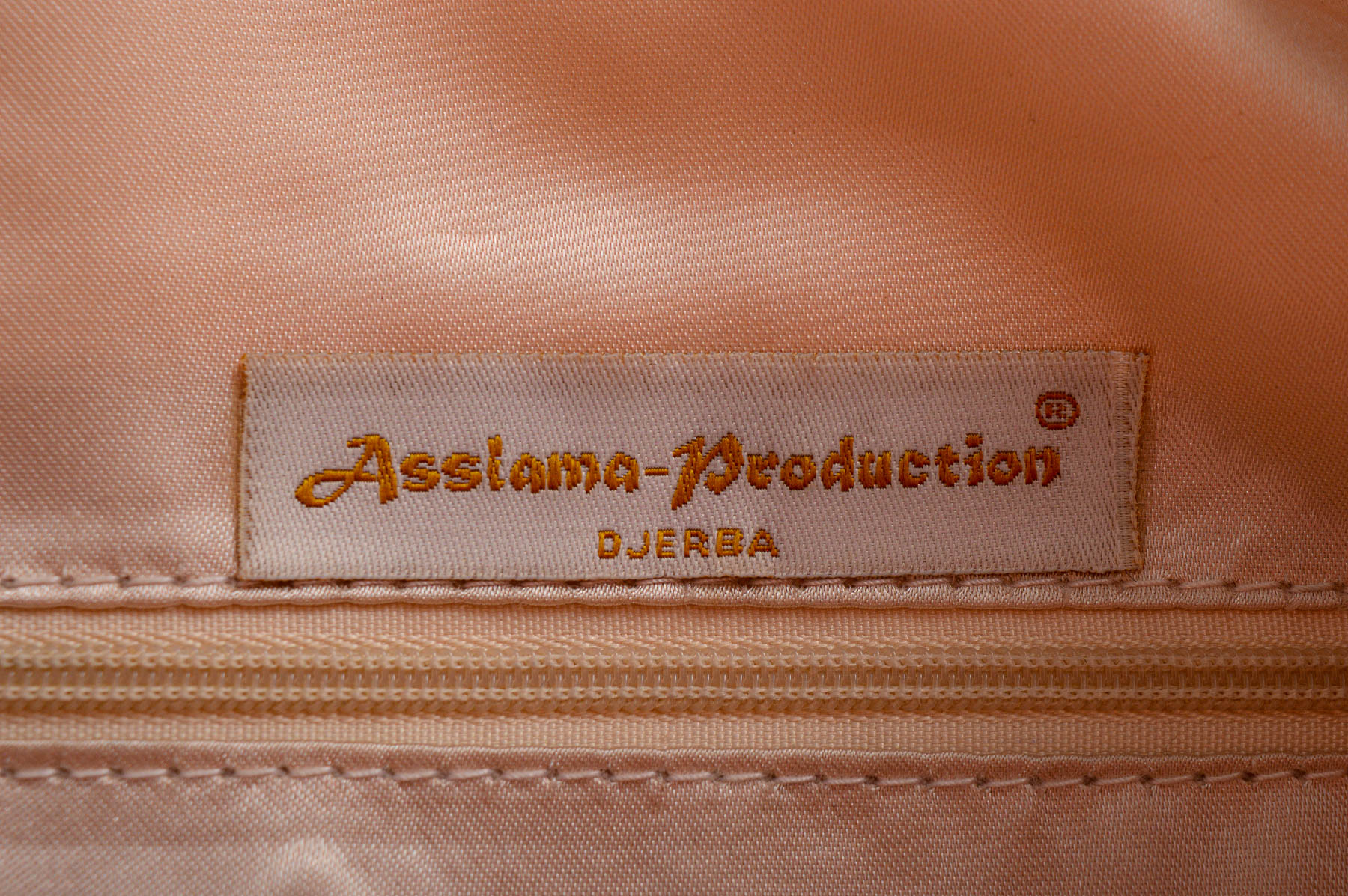 Shopping bag - Assiama - Production - 3
