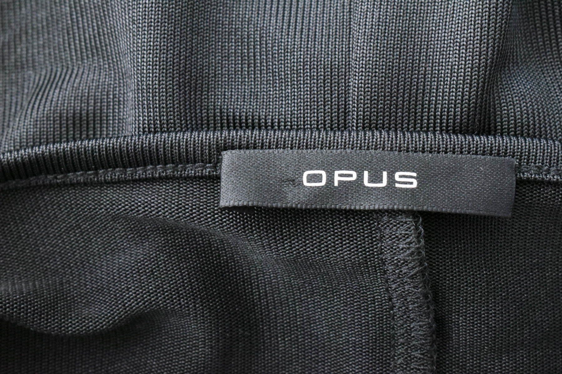 Дамска блуза - OPUS - 2