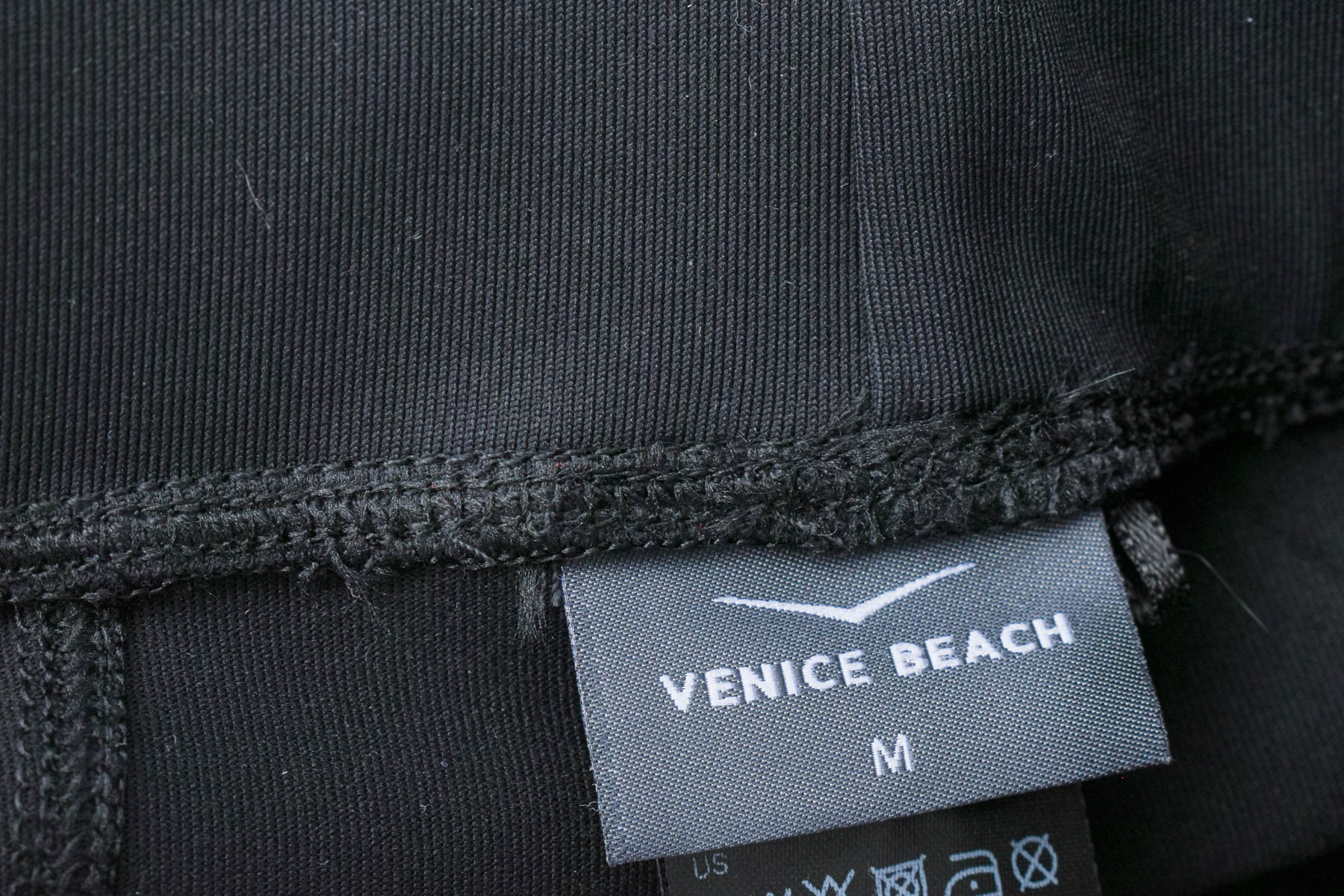 Female sports wear - Venice Beach - 2