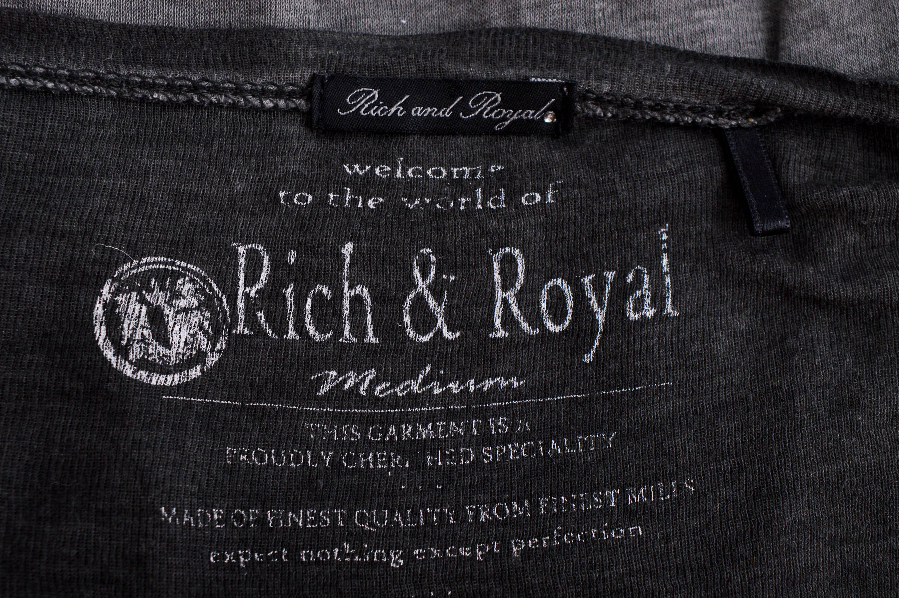 Γυναικεία μπλούζα - Rich & Royal - 2