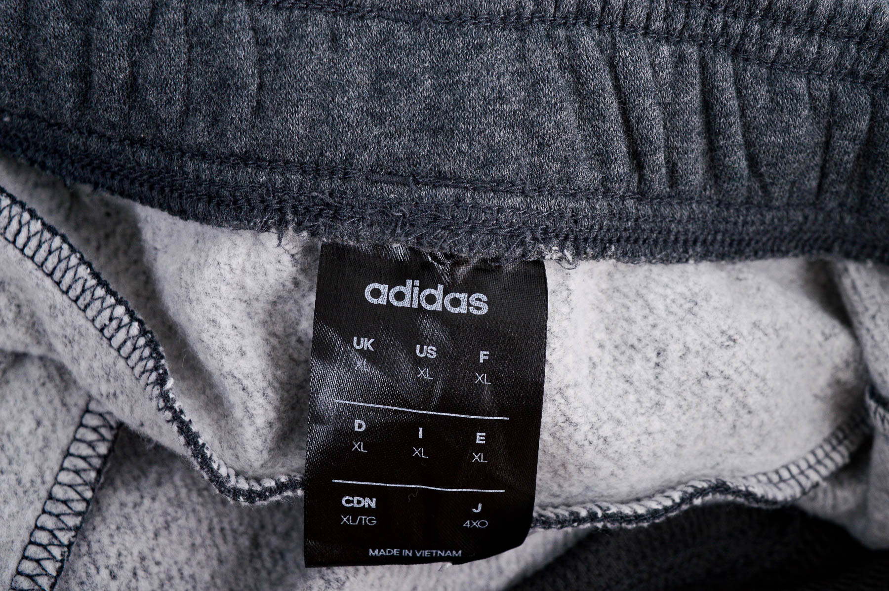 Ανδρικά αθλητικά παντελόνια - Adidas - 2