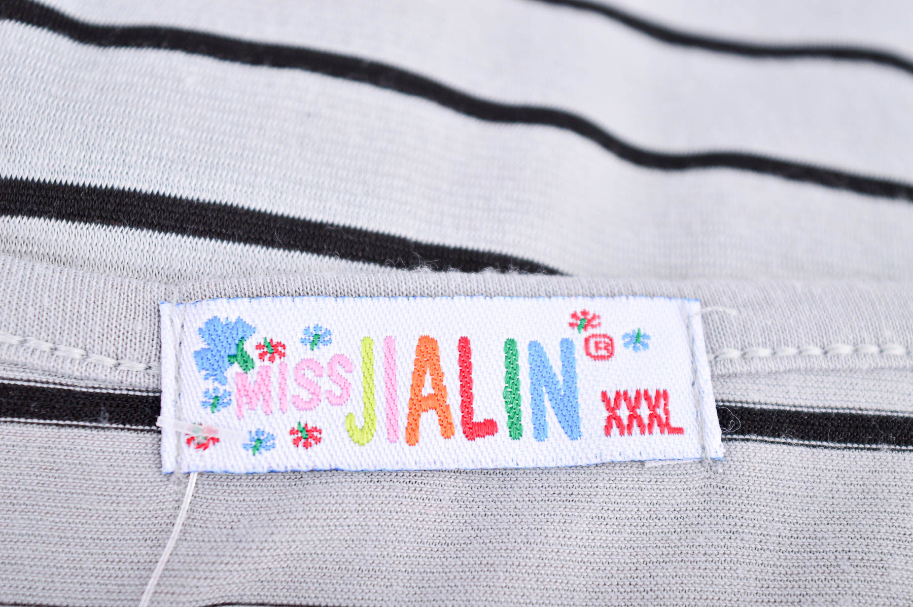 Women's t-shirt - Jialin - 2