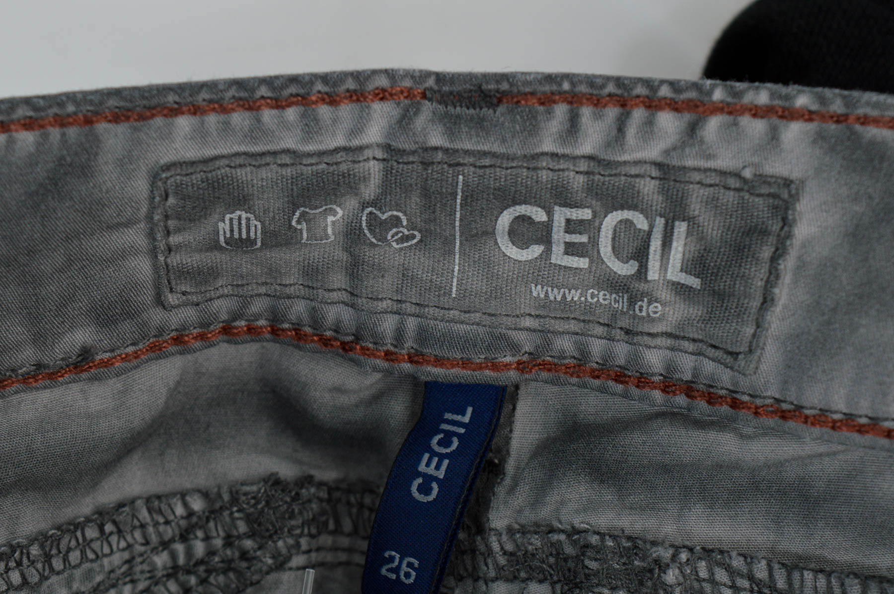 Γυναικείο κοντό παντελόνι - CECIL - 2