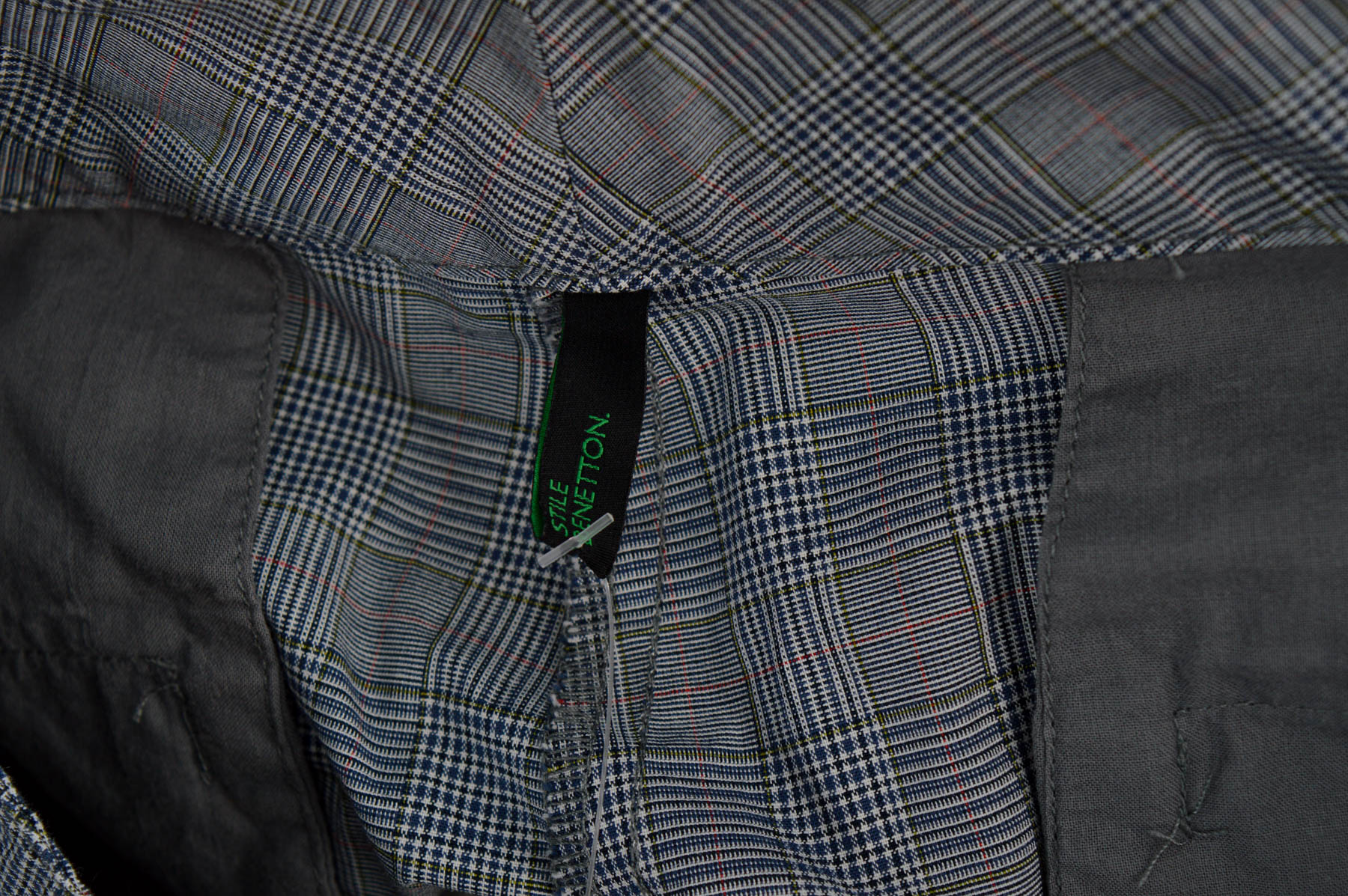 Pantaloni scurți de damă - Stile Benetton - 2