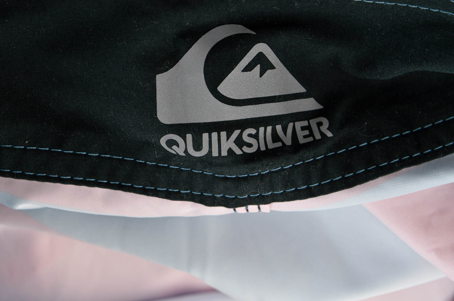 Men's shorts - Quiksilver - 2