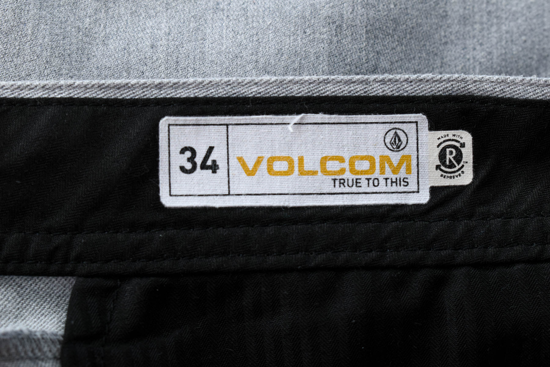 Мъжки къси панталони - Volcom - 2