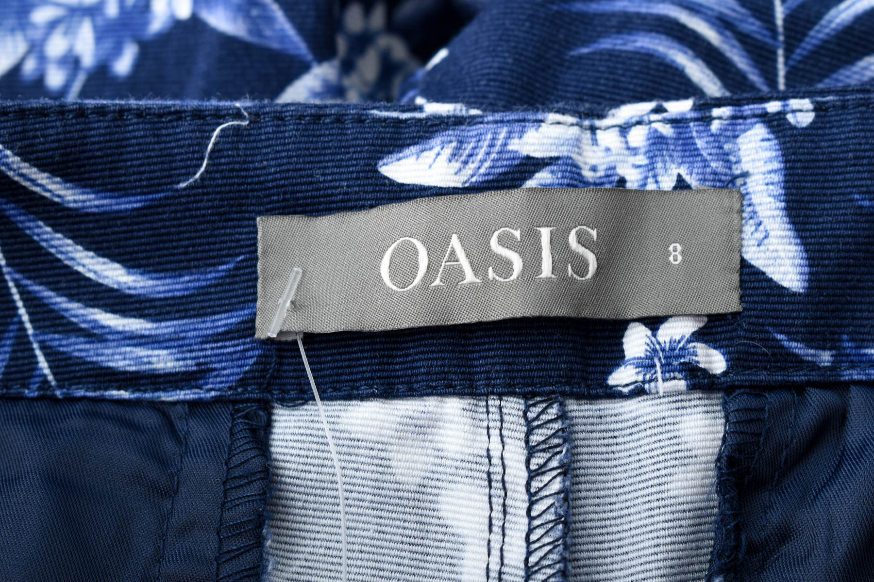 Krótkie spodnie damskie - Oasis - 2