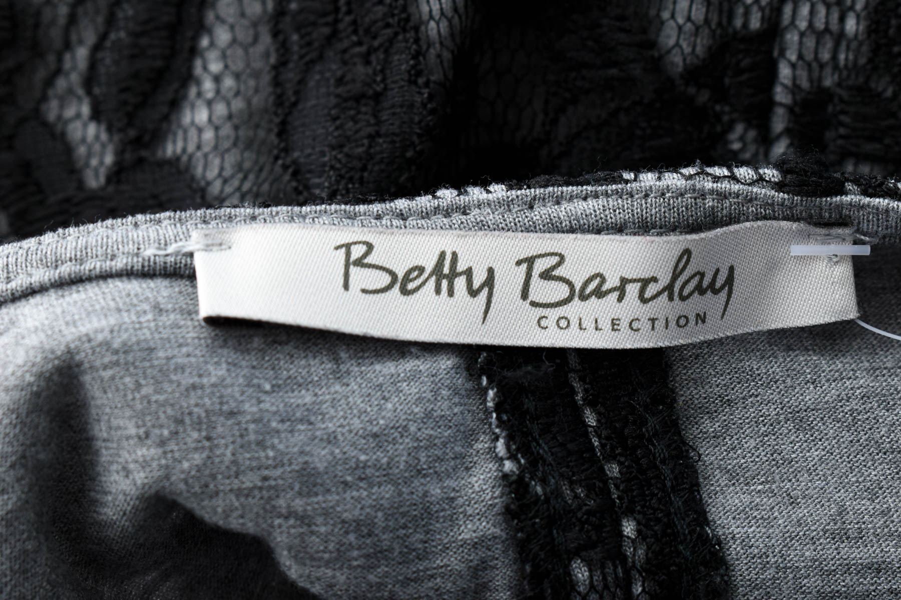 Płaszcz damski - Betty Barclay - 2