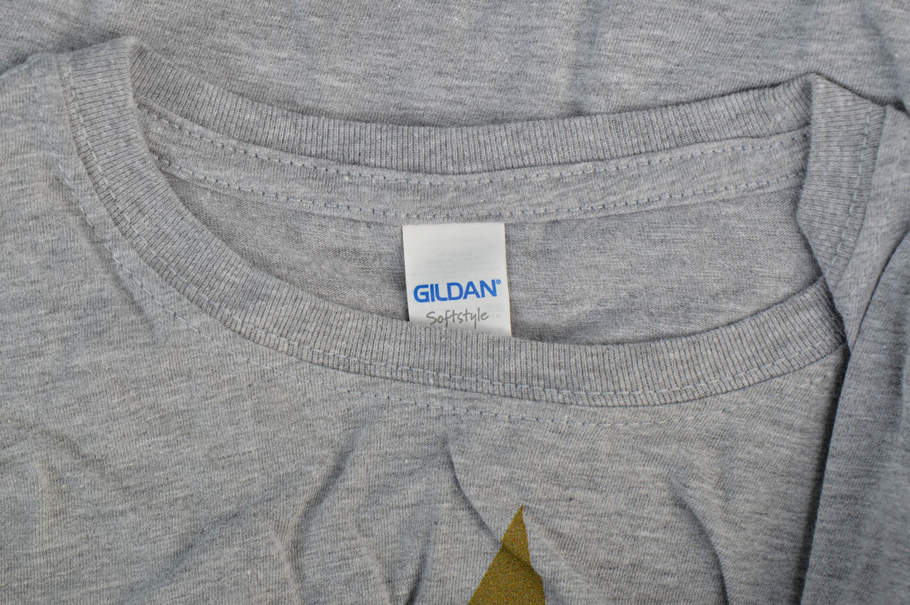 Дамска тениска - GILDAN - 2