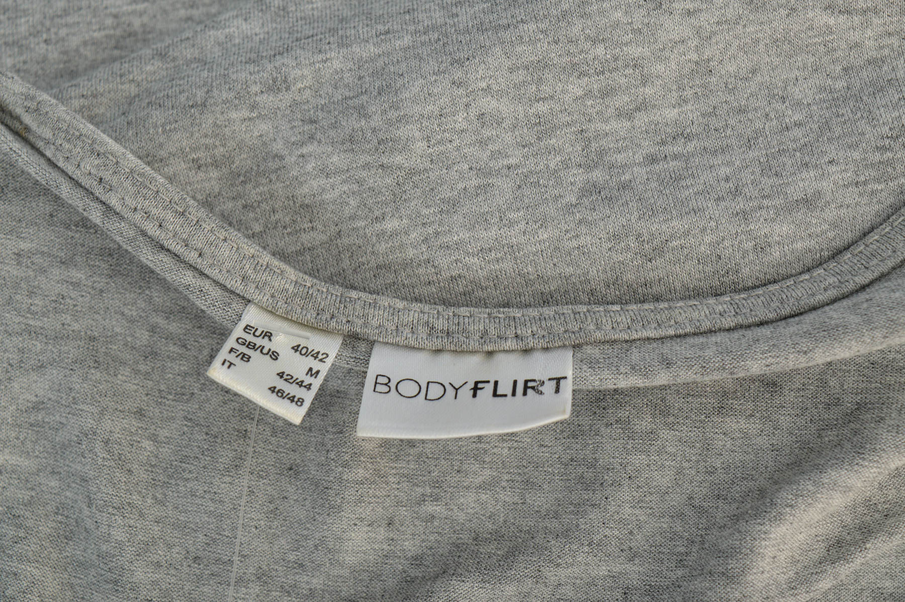 Women's t-shirt - BODYFLIRT - 2