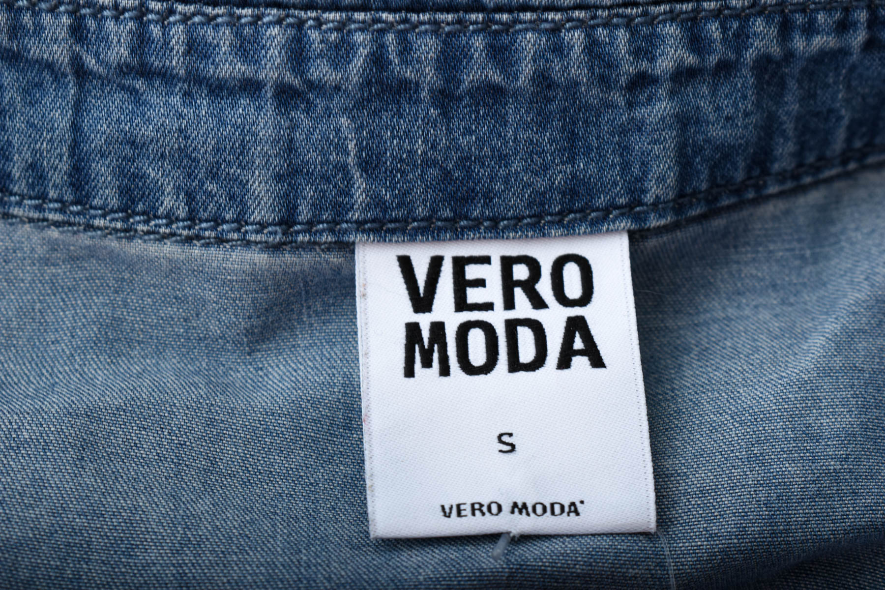 Дамска дънкова риза - VERO MODA - 2