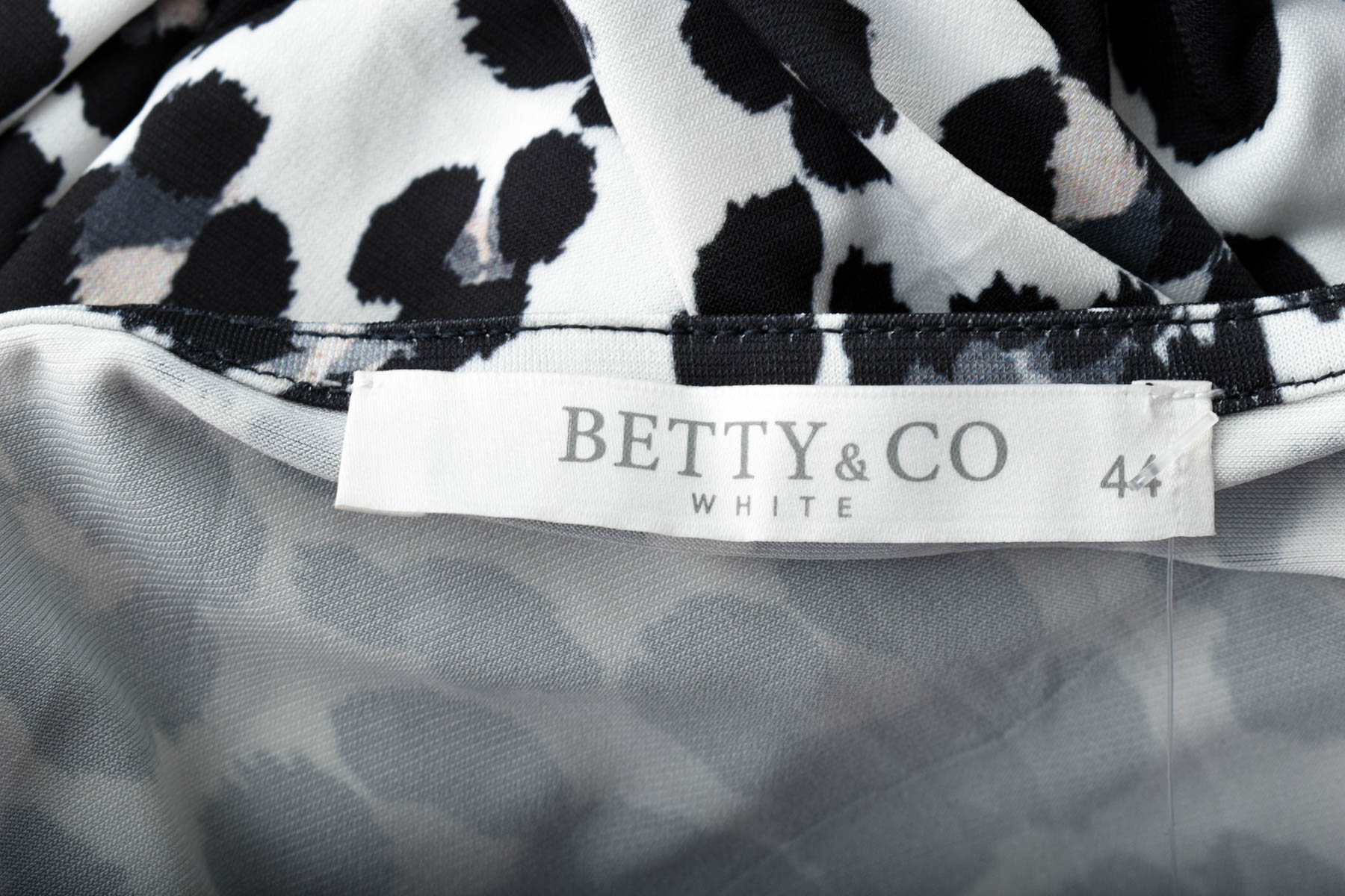 Ένα φόρεμα - Betty & Co - 2