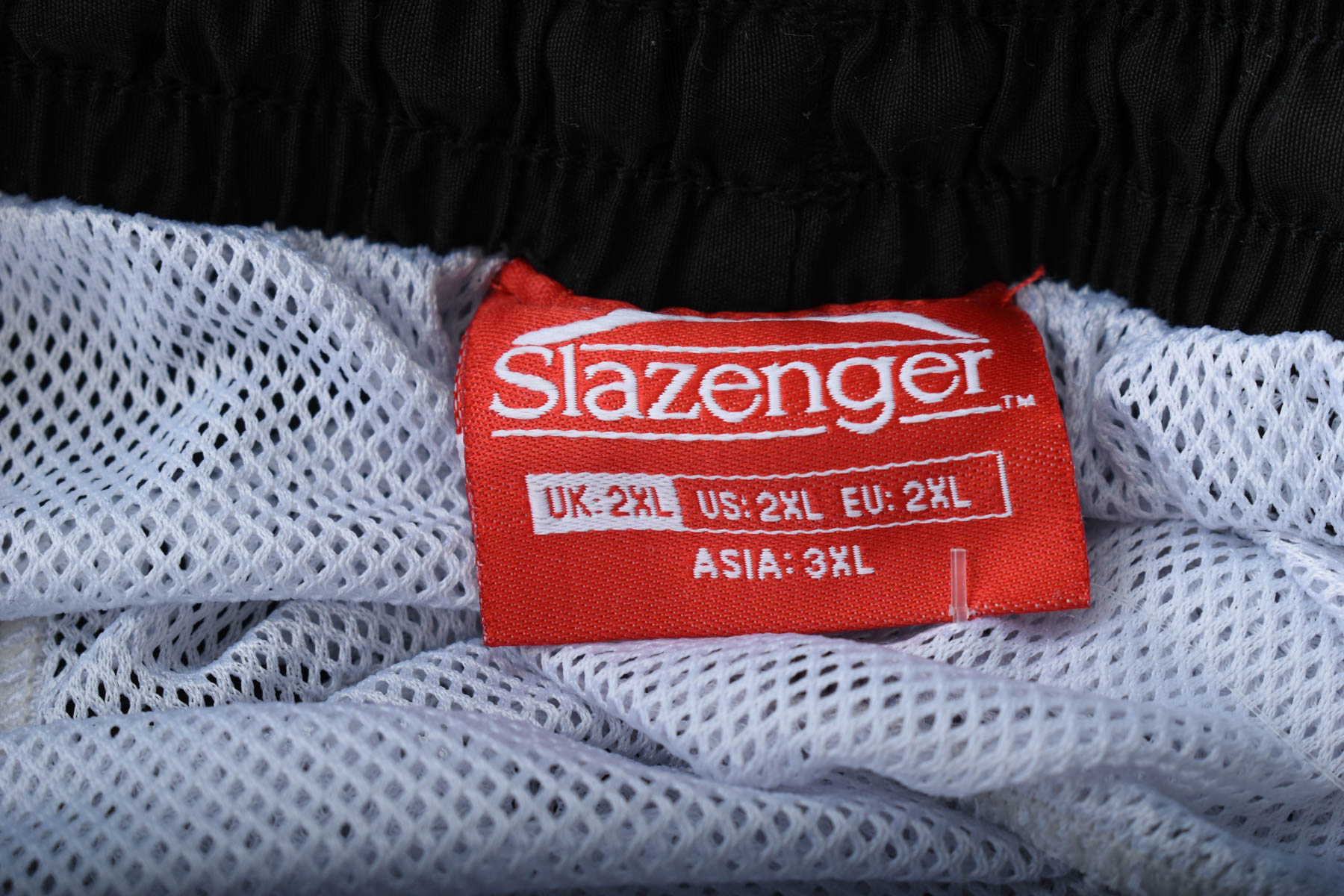 Men's shorts - Slazenger - 2