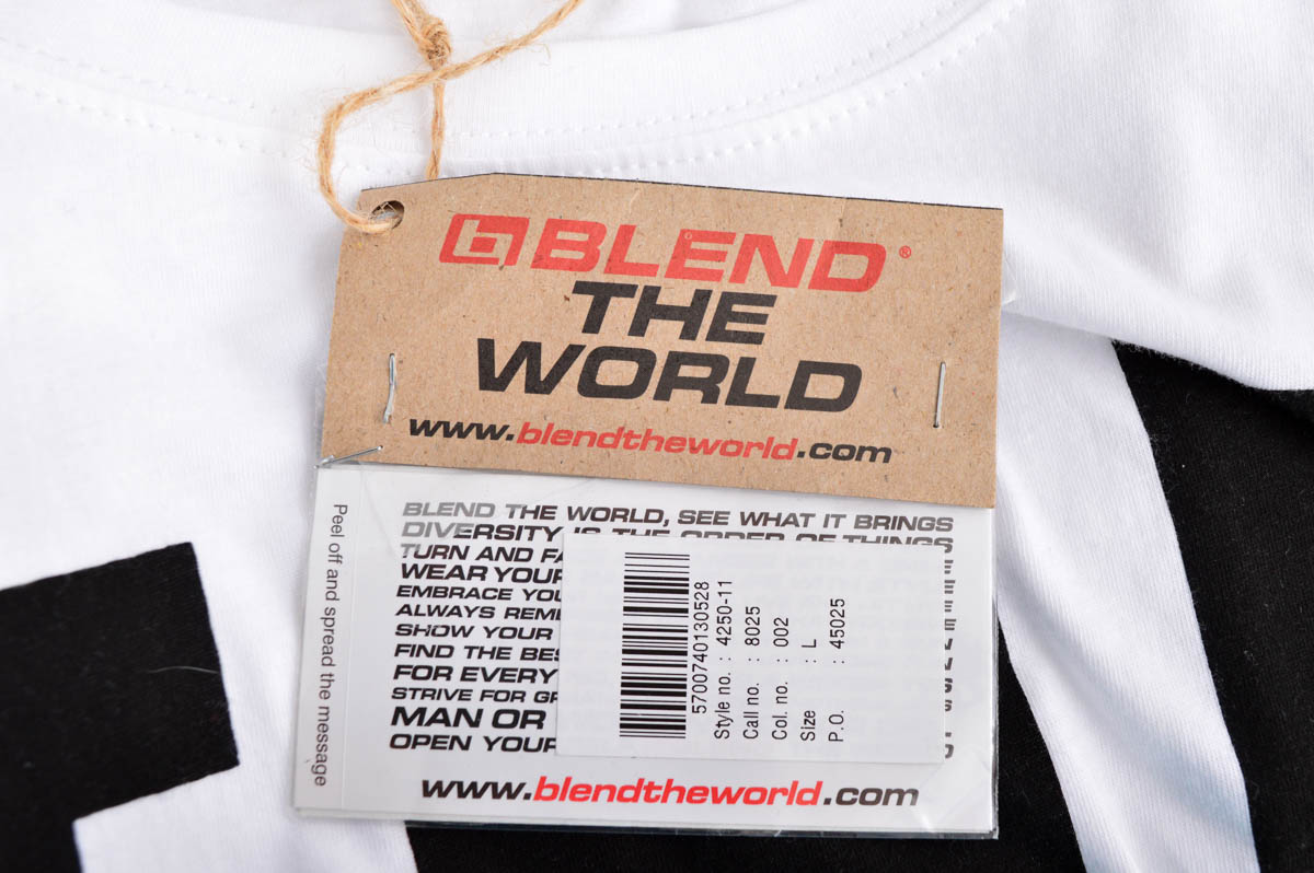 Women's t-shirt - Blend the world - 2