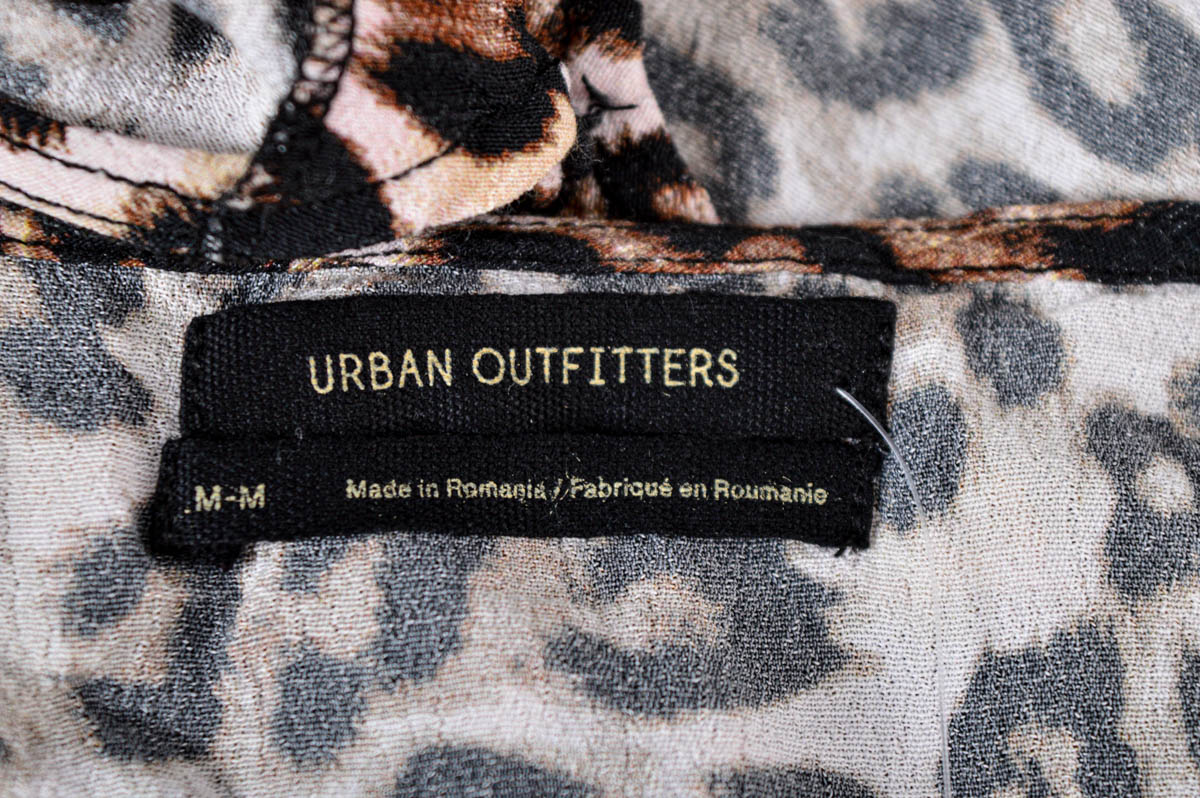 Дамска риза - Urban Outfitters - 2