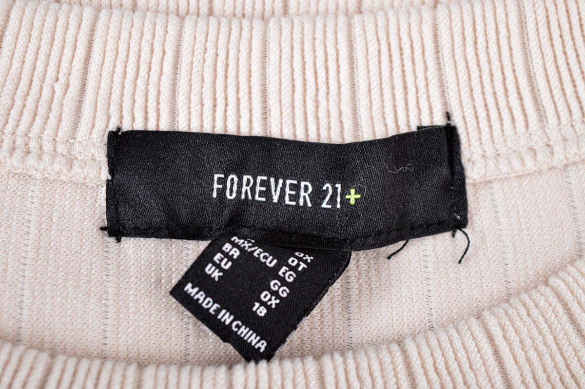 Women's t-shirt - Forever 21 - 2