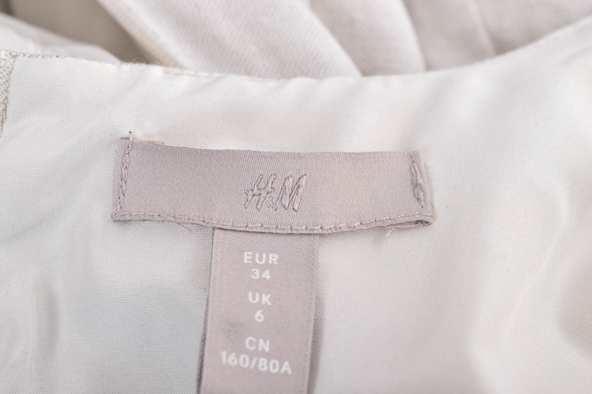 Ένα φόρεμα - H&M - 2