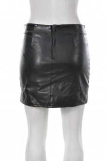 Leather skirt back
