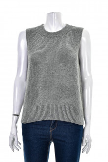 Women's sweater - ONLY front