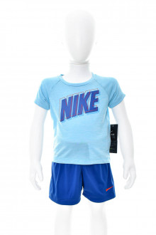NIKE front