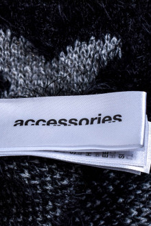 Accessories back