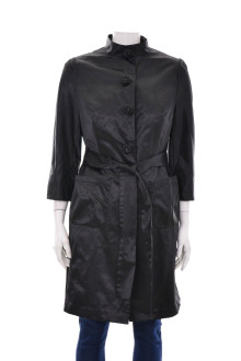 By Malene Birger front
