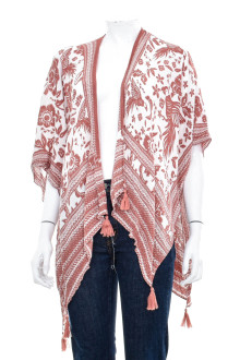 Poncho - VINCE CAMUTO front