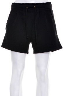 Female shorts - Jacqueline de Yong front