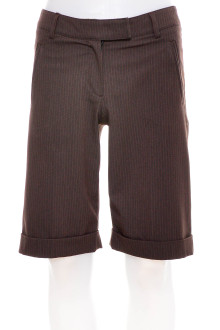 Krótkie spodnie damskie - More & More front