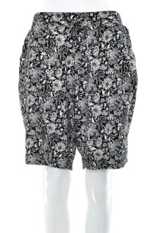 Female shorts - Bpc Bonprix Collection front