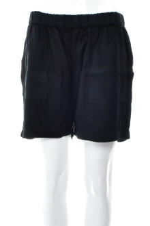 Female shorts - Zeeman front
