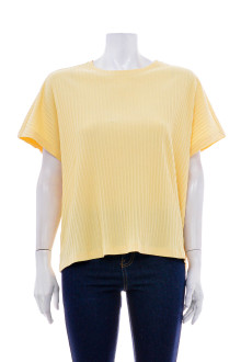 Women's t-shirt - WEEKDAY front
