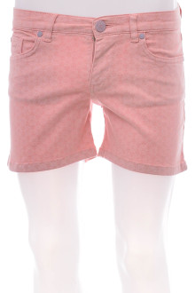 Female shorts - XINT front