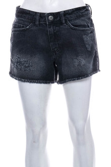 Krótkie spodnie damskie - NOISY MAY front